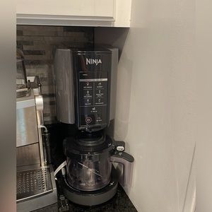 Ninja NC299AMZ CREAMi Ice Cream LIKE NEW